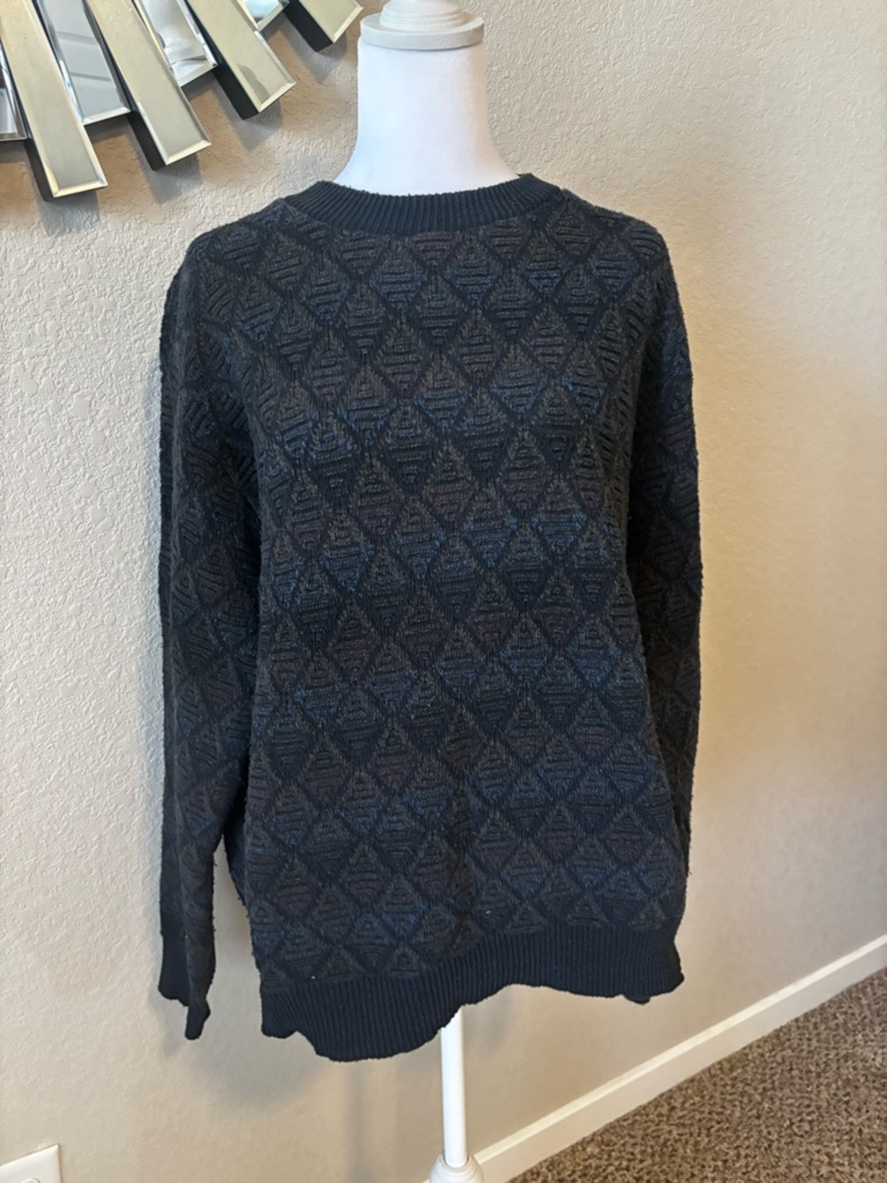 Joseph & Feiss Charcoal Diamond-Textured Crewneck Sweater
